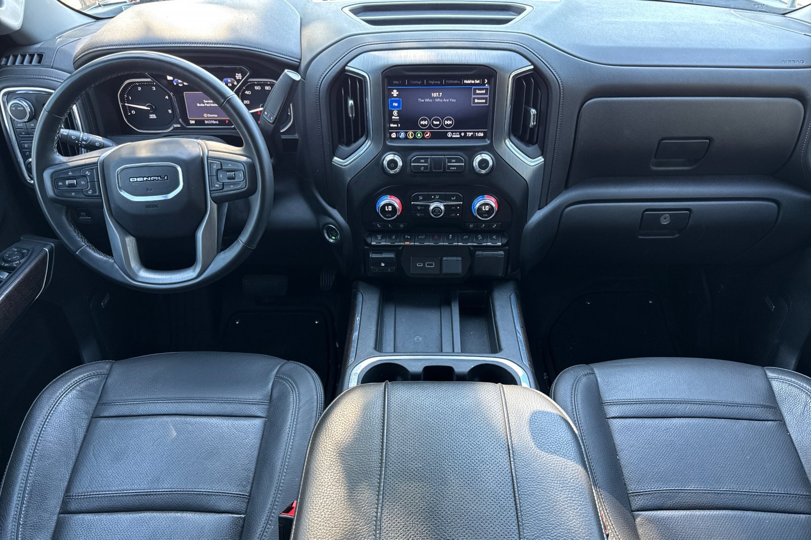 Used 2023 GMC Sierra 2500 Denali w/ Denali Black Diamond Edition AWD/4WD image 15
