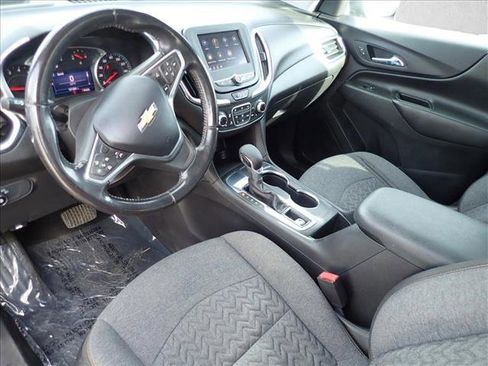 Used 2022 Chevrolet Equinox LT FWD image 11