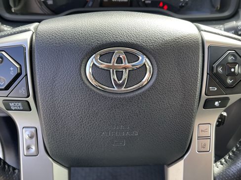 Certified 2024 Toyota 4Runner SR5 Premium w/ Moonroof Package AWD/4WD image 20