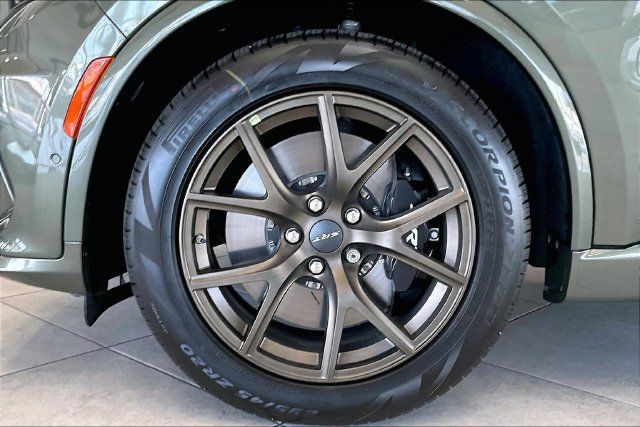New 2026 Dodge Durango SRT Hellcat w/ Premium Group AWD/4WD image 10
