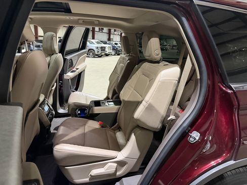 Used 2020 Lincoln Aviator Reserve w/ Equipment Group 201A AWD/4WD image 18