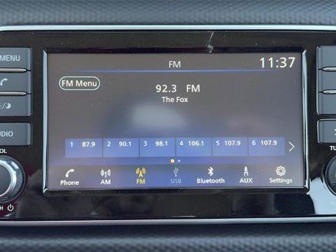 Certified 2025 Nissan Kicks Play S image 13