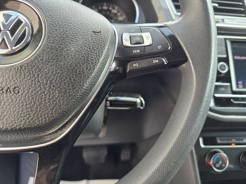Used 2019 Volkswagen Tiguan S FWD image 28