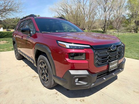 New 2026 Subaru Outback Limited AWD/4WD image 8