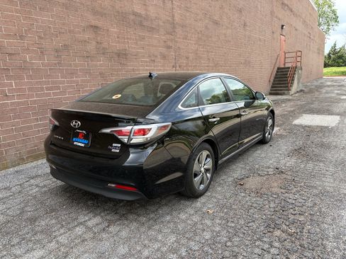 Used 2016 Hyundai Sonata Limited image 5