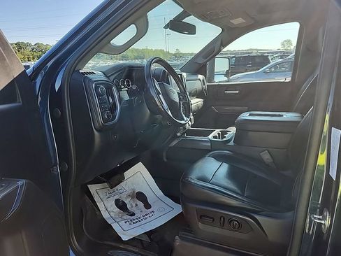 Used 2020 Chevrolet Silverado 2500 LTZ w/ LTZ Convenience Package AWD/4WD image 3