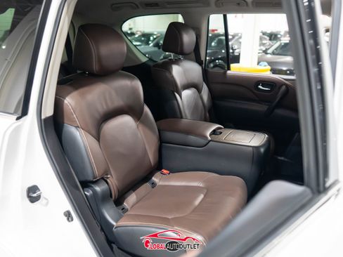 Used 2021 INFINITI QX80 Premium Select w/ All-Season Package image 18