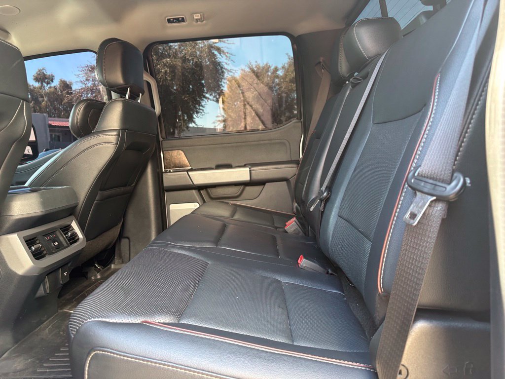 Used 2023 Ford F250 Lariat w/ Lariat Ultimate Package AWD/4WD image 11