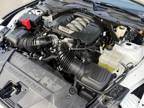 Used 2026 Ford Mustang GT Premium RWD image 32