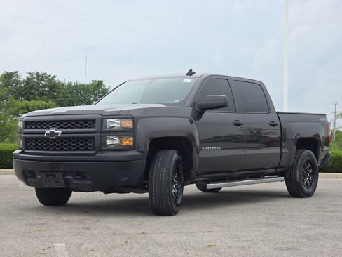 Used 2015 Chevrolet Silverado 1500 W/T AWD/4WD image 11