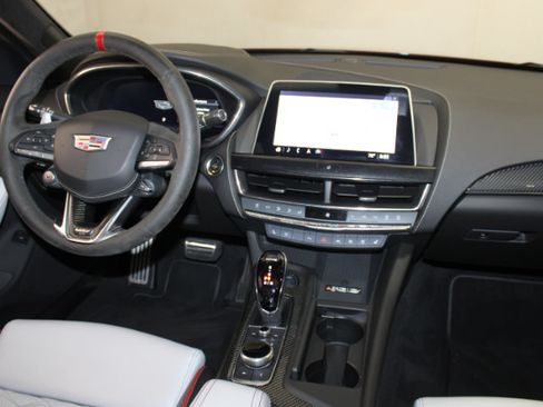 Used 2023 Cadillac CT5 V Blackwing w/ Driver Assist Package RWD image 4