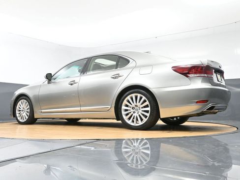 Used 2017 Lexus LS 460 AWD image 54
