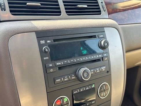 Used 2009 GMC Yukon SLT image 21