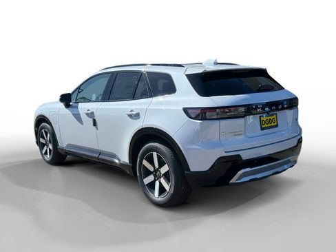 New 2026 Honda Prologue Touring image 3