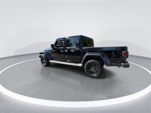 New 2025 Jeep Gladiator Sport image 6
