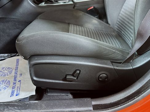 Used 2022 Dodge Charger R/T image 18