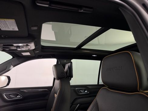 Used 2023 GMC Yukon AT4 w/ AT4 Premium Package image 24