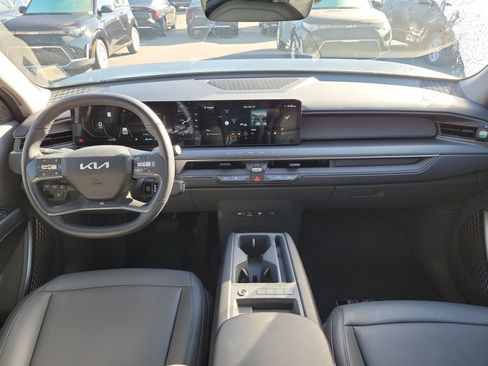 Certified 2026 Kia EV9 Light image 19