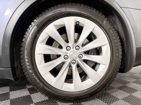 Used 2018 Tesla Model X 75D AWD/4WD image 26