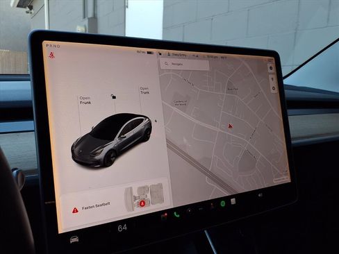 Used 2018 Tesla Model 3 Long Range image 6