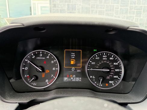 Used 2024 Subaru Crosstrek 2.0i Premium AWD/4WD image 8