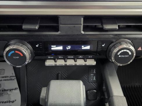 Certified 2024 Toyota Tacoma SR5 image 29