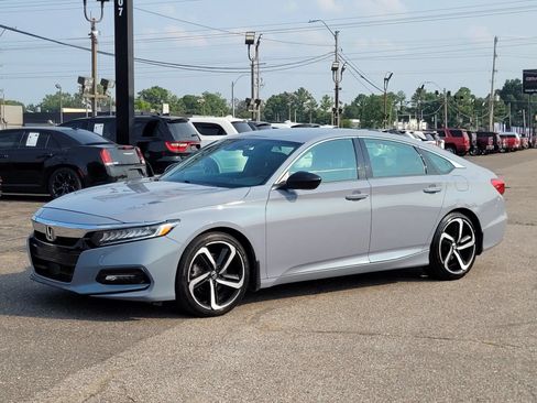 Used 2022 Honda Accord Sport image 15