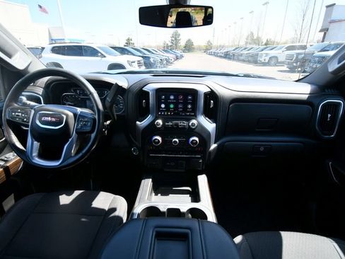Used 2020 GMC Sierra 1500 Elevation AWD/4WD image 3