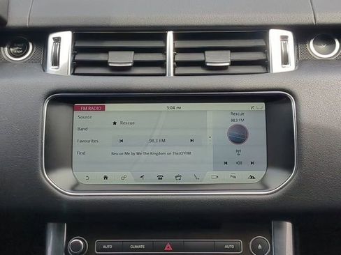 Used 2017 Land Rover Range Rover Sport SE AWD/4WD image 20