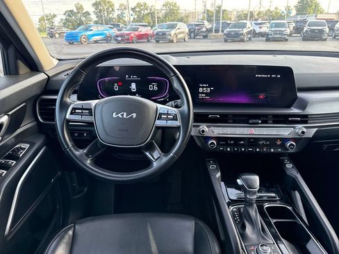 Used 2025 Kia Telluride S AWD/4WD image 10
