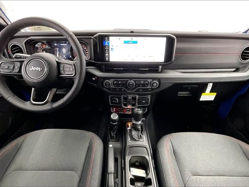 New 2026 Jeep Wrangler Unlimited Rubicon image 5