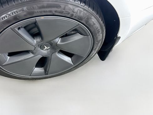 Used 2023 Tesla Model 3 Standard Range RWD image 11