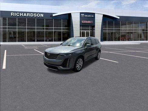 Used 2020 Cadillac XT6 Premium Luxury image 8