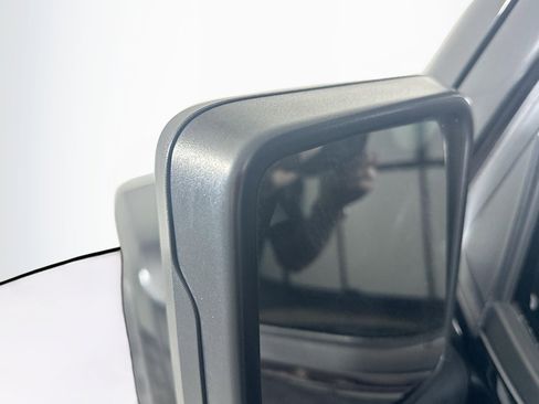 Used 2022 Jeep Wrangler Sahara w/ Cold Weather Group image 16