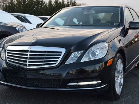 Used 2013 Mercedes-Benz E 350 Sedan image 1