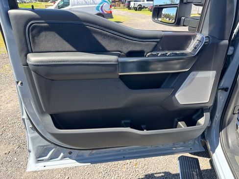 New 2026 Ford F250 Platinum image 31