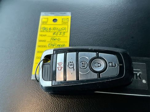 Used 2023 Ford Explorer XLT w/ Equipment Group 202A image 37