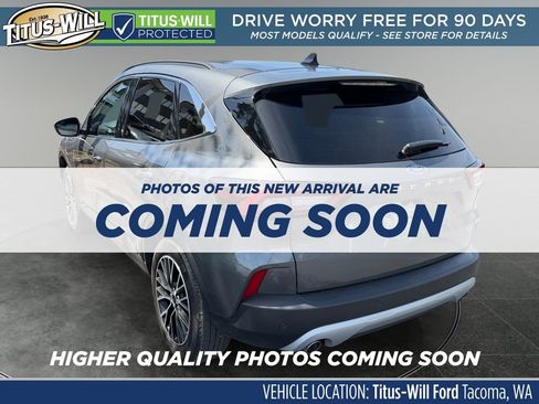 Used 2025 Ford Escape SE FWD image 4