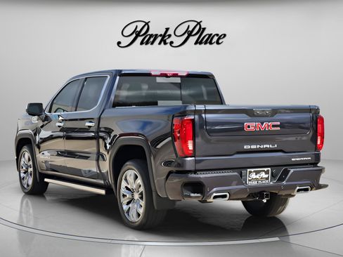 Used 2024 GMC Sierra 1500 Denali RWD image 3