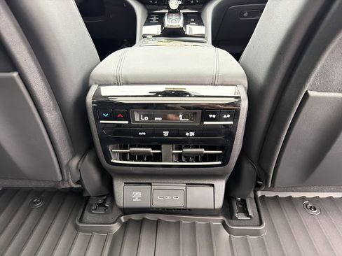 New 2026 Acura MDX FWD image 21