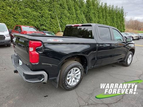 Used 2022 Chevrolet Silverado 1500 LT AWD/4WD image 7