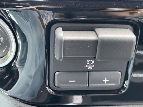New 2025 Chevrolet Silverado 2500 High Country w/ Technology Package AWD/4WD image 17