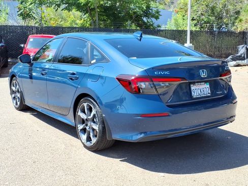 Used 2025 Honda Civic Sport Touring image 7
