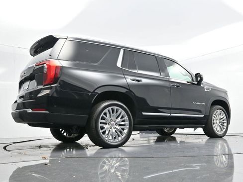 Used 2025 GMC Yukon Elevation image 56