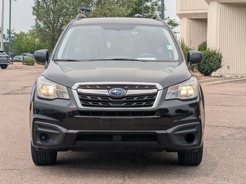 Used 2018 Subaru Forester 2.5i w/ Alloy Wheel Package AWD/4WD image 2