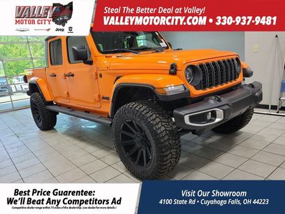 New 2025 Jeep Gladiator Sport