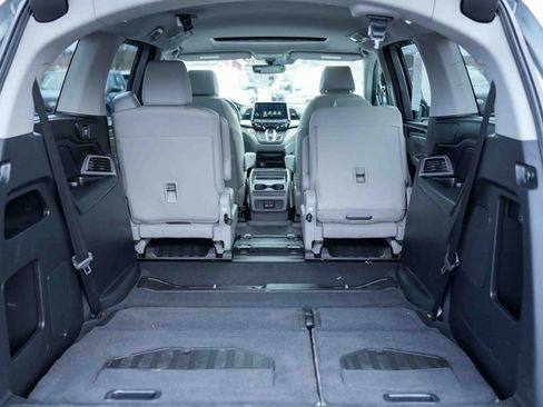Used 2019 Honda Odyssey EX-L image 12