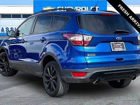 Used 2018 Ford Escape SEL w/ SEL Sport Appearance Package image 4