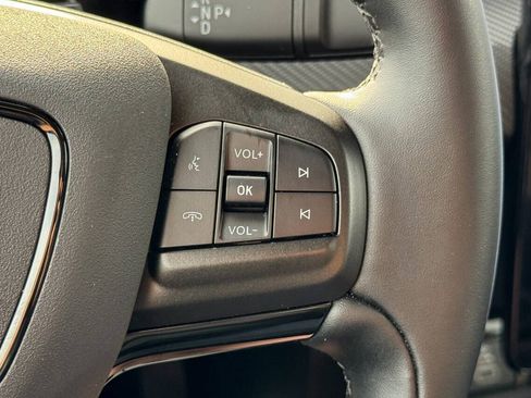 Used 2025 Ford Mustang Mach-E Select AWD/4WD image 28