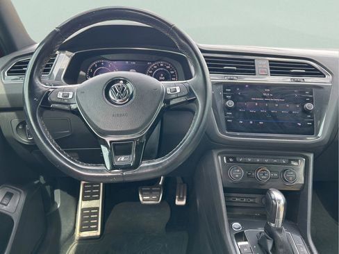 Used 2019 Volkswagen Tiguan SEL R-Line FWD image 23